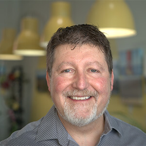 Larry Ficek